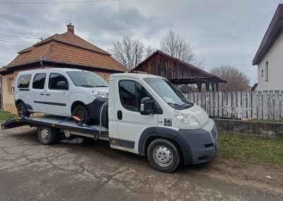 Mentés kisteher Makrai Automentes